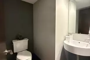 16W639 Red Oak Ave, Bensenville, IL 60106 - Photo 23