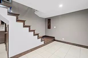 16W639 Red Oak Ave, Bensenville, IL 60106 - Photo 17