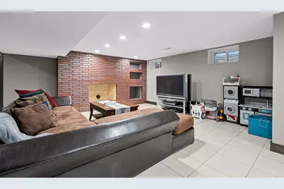 16W639 Red Oak Avenue, Bensenville, IL 60106 - Photo 21