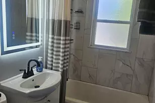 2320 S 9th Ave S, Broadview, IL 60155 - Photo 7