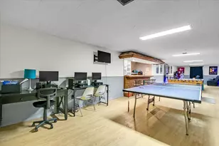 1708 Montague Rd, Rockford, IL 61102 - Photo 27