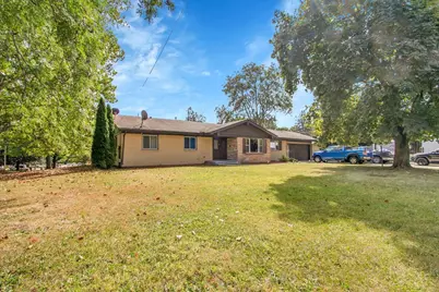 1708 Montague Road, Rockford, IL 61102 - Photo 3