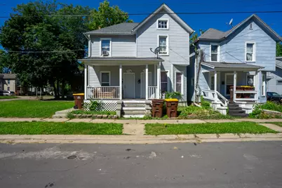 712 S Cherry Street, Freeport, IL 61032 - Photo 1