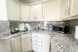 2810 W Logan Blvd, Chicago, IL 60647 - Photo 29