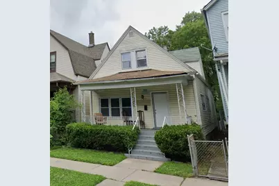 8112 S Escanaba Avenue, Chicago, IL 60617 - Photo 1