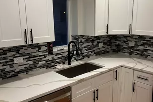 2549 N 72nd Ct, Elmwood Park, IL 60707 - Photo 3