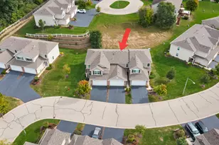 7103 Hidden Green Cir, Fox Lake, IL 60020 - Photo 23