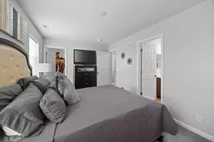 7103 Hidden Green Cir, Fox Lake, IL 60020 - Photo 15