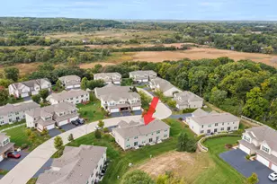 7103 Hidden Green Cir, Fox Lake, IL 60020 - Photo 25