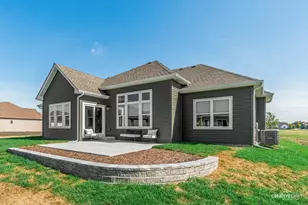 668 Cumberland Ln, Oswego, IL 60543 - Photo 11