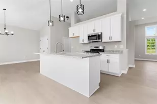 7743 Cherry Hill Rd, Cherry Valley, IL 61016 - Photo 5