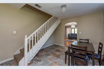 1700 Gideon Avenue, Zion, IL 60099 - Photo 11