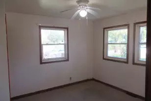 77 Mionske Dr, Lake Zurich, IL 60047 - Photo 15