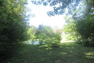 77 Mionske Dr, Lake Zurich, IL 60047 - Photo 25