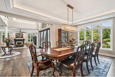 3001 Glen Eagles Court, Saint Charles, IL 60174 - Photo 9