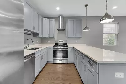 1048 N Lawndale Avenue, Chicago, IL 60651 - Photo 7