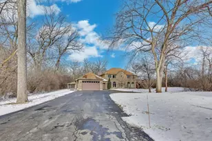 13844 Mettawa Ln, Mettawa, IL 60045 - Photo 3