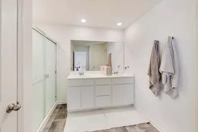 2020 Magnolia Lane, Wonder Lake, IL 60097 - Photo 17