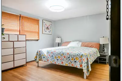 15115 Springfield Avenue, Midlothian, IL 60445 - Photo 9