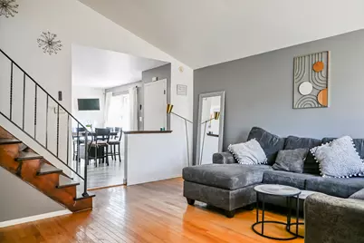 15115 Springfield Avenue, Midlothian, IL 60445 - Photo 3