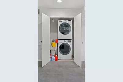 1320 N Moorman Street, Chicago, IL 60622 - Photo 23