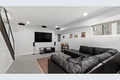 1320 N Moorman Street, Chicago, IL 60622 - Photo 19