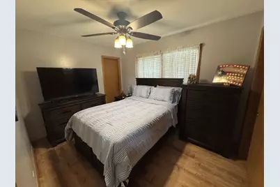 4527 W Deming Place, Chicago, IL 60639 - Photo 9