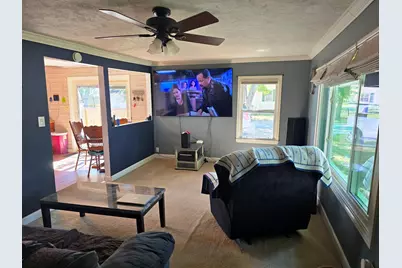 602 N 4th Avenue, Chenoa, IL 61726 - Photo 3