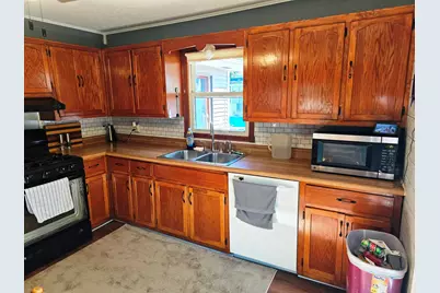 602 N 4th Avenue, Chenoa, IL 61726 - Photo 5