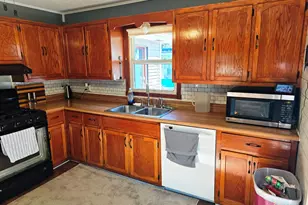 602 N 4th Ave, Chenoa, IL 61726 - Photo 5