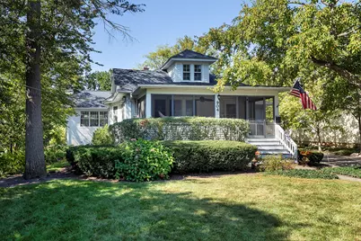 904 Forest Avenue, Deerfield, IL 60015 - Photo 1