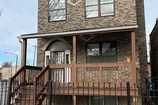 3950 W Polk St, Chicago, IL 60624 - Photo 1