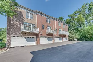 243 Boxcar Ave, Naperville, IL 60540 - Photo 29