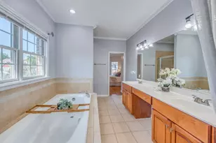 243 Boxcar Ave, Naperville, IL 60540 - Photo 21