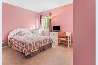 6771 E Wellsley Court, Gurnee, IL 60031 - Photo 11