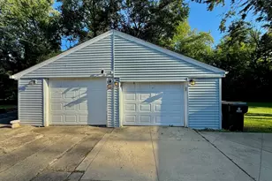 2045 Downey Rd, Homewood, IL 60430 - Photo 19