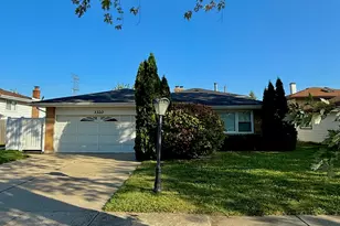 3320 191st St, Lansing, IL 60438 - Photo 1