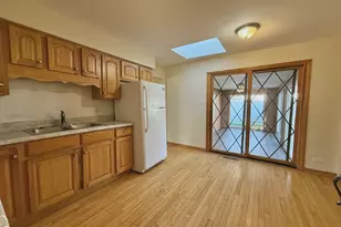 3320 191st St, Lansing, IL 60438 - Photo 7