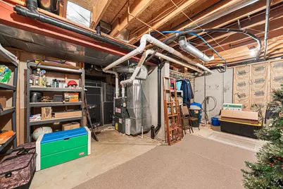 124 N 350 W, Valparaiso, IN 46385 - Photo 27