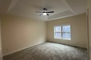 309 Creekside Dr, Byron, IL 61010 - Photo 9