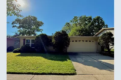 340 N Illinois Avenue, Glenwood, IL 60425 - Photo 1