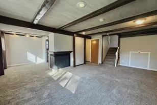 340 N Illinois Ave, Glenwood, IL 60425 - Photo 15