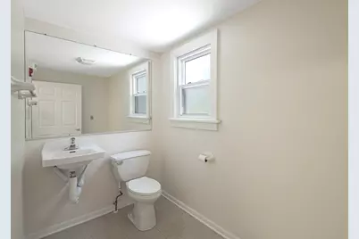 942 E State Street, Geneva, IL 60134 - Photo 11
