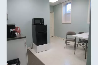 942 E State Street, Geneva, IL 60134 - Photo 27