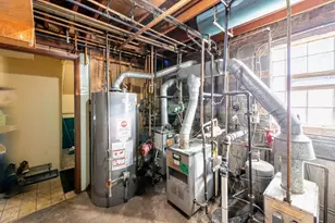 1619 N 35th Ave, Melrose Park, IL 60160 - Photo 27