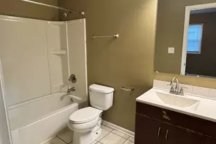 16 S Clifton Ave, Elgin, IL 60123 - Photo 7