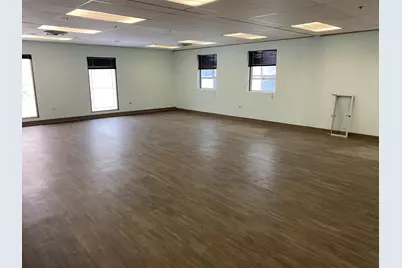 543 W Algonquin Road, Arlington Heights, IL 60005 - Photo 13