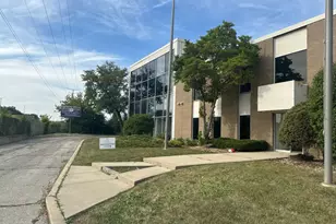 543 W Algonquin Rd, Arlington Heights, IL 60005 - Photo 1
