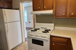 465 Slade Ave, Elgin, IL 60120 - Photo 5