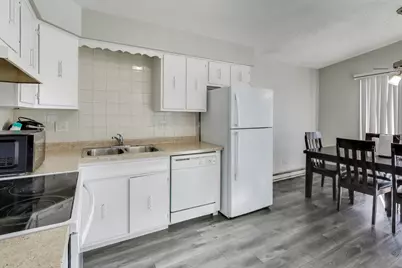 [Address not provided], Crystal Lake, IL 60014 - Photo 7